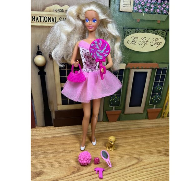 Vintage 1966/1976 Barbie Doll Long Blonde Wavy Hair Blue Eyes Accessories & Dog - Picture 1 of 9